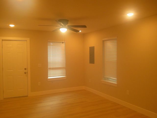 1 SMARR CT, Columbia, MO 65201