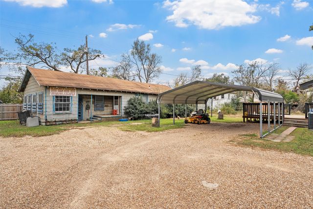 416 Capps Street, Marlin, TX 76661