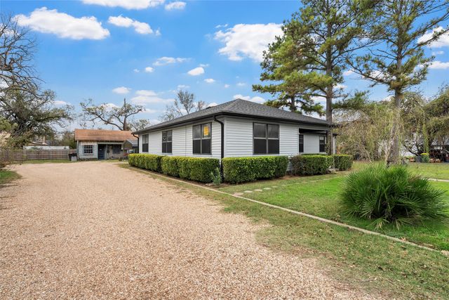 416 Capps Street, Marlin, TX 76661
