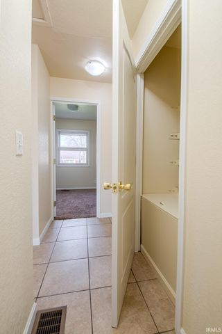 1311 Edenton Drive, Fort Wayne, IN 46804