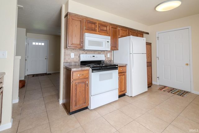 1311 Edenton Drive, Fort Wayne, IN 46804