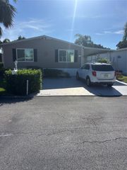 5116 NW 4th Ave, Deerfield Beach, FL 33064