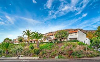 9564 Via Bernardo, Burbank, CA 91504