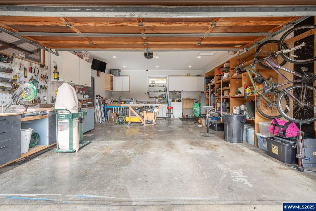 Image 40 of property listing at 1315 SW Dorothy St, Mcminnville, OR 97128