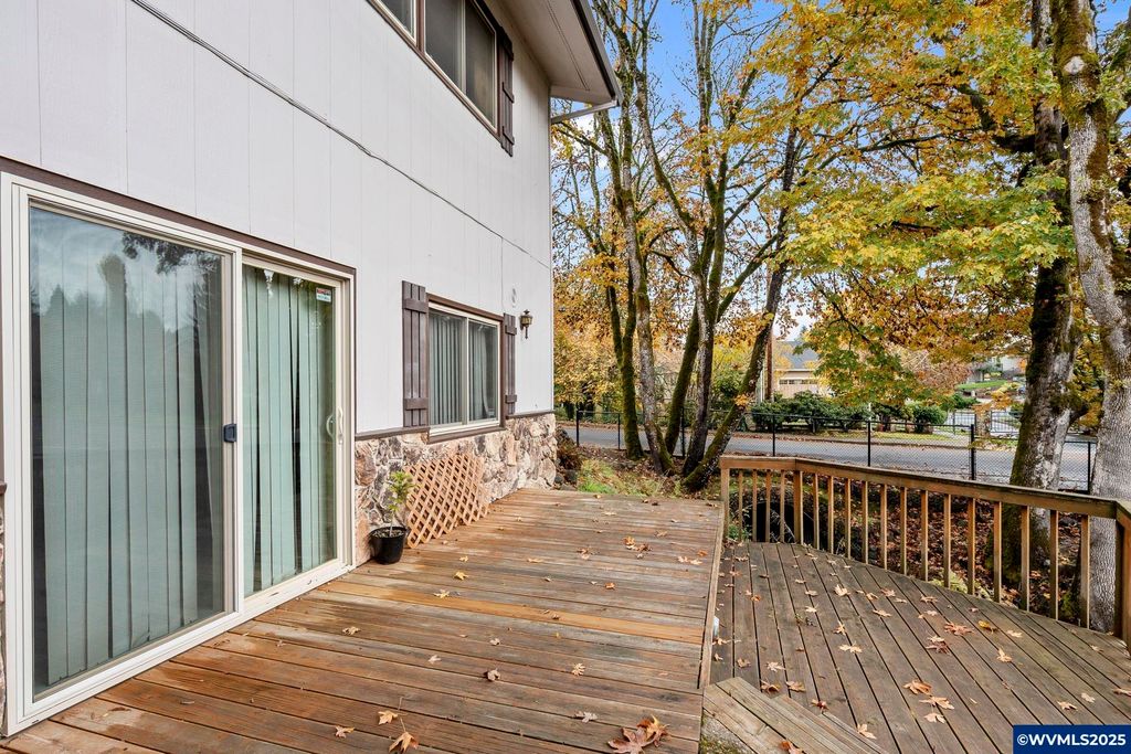 Image 45 of property listing at 1315 SW Dorothy St, Mcminnville, OR 97128