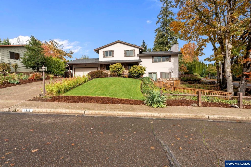 Image 46 of property listing at 1315 SW Dorothy St, Mcminnville, OR 97128