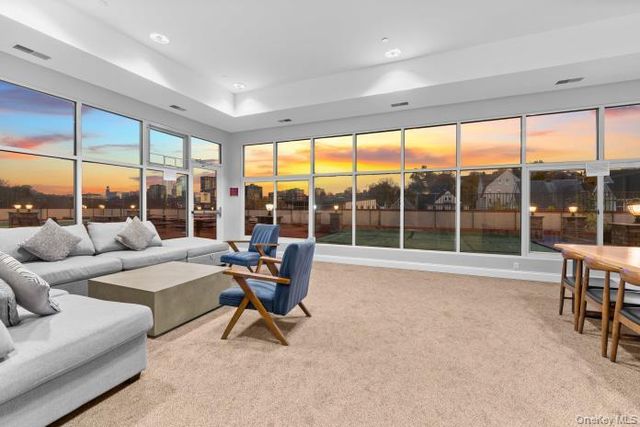 257 Central Avenue 1H, White Plains, NY 10606