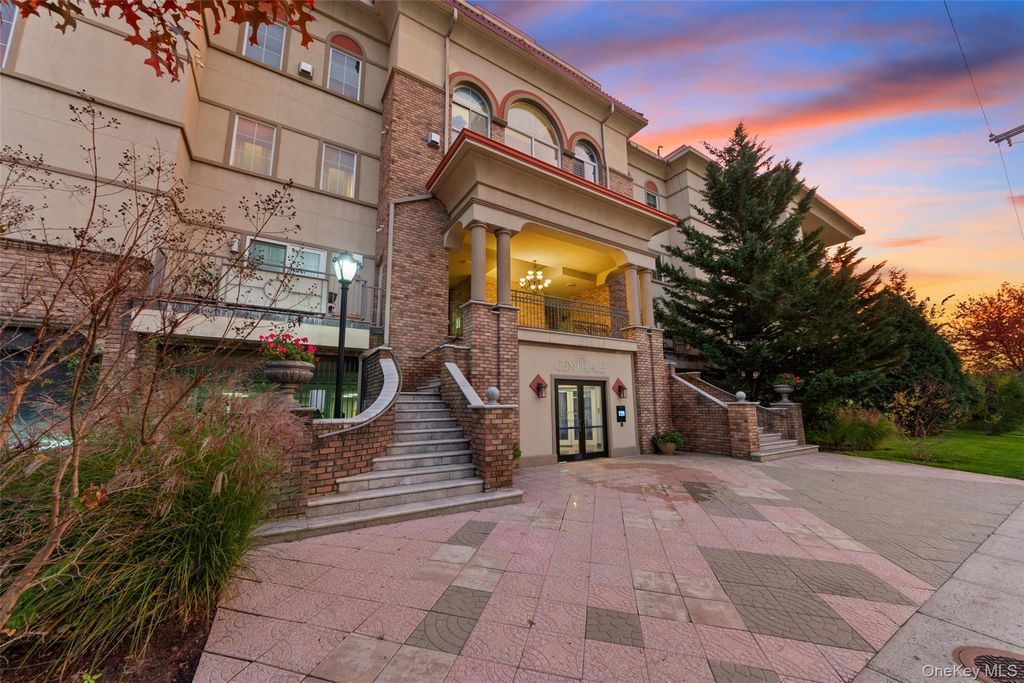 257 Central Avenue 1H, White Plains, NY 10606