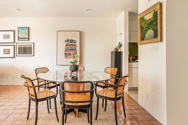 1033 Carol Drive 302, West Hollywood, CA 90069