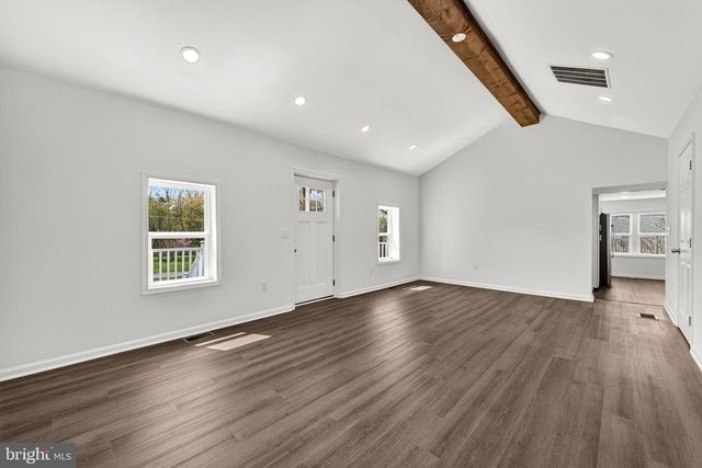 16920 OLIVER ST, Paeonian Springs, VA 20129