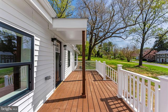 16920 OLIVER ST, Paeonian Springs, VA 20129