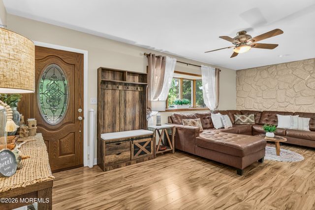 58 Dock Road, Old Bridge, NJ 08857