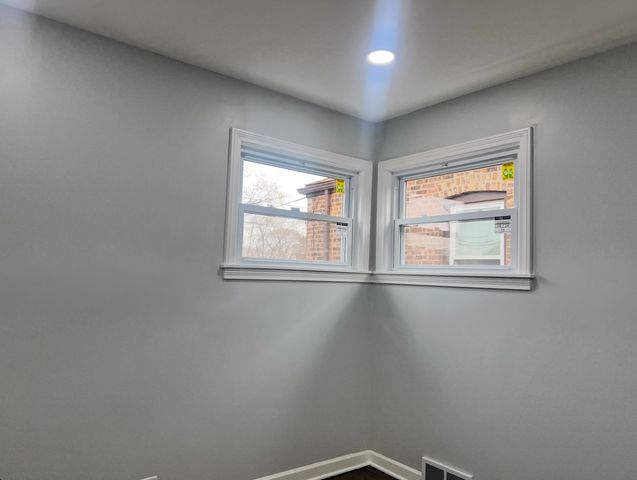 14535 S Parnell Avenue, Riverdale, IL 60827