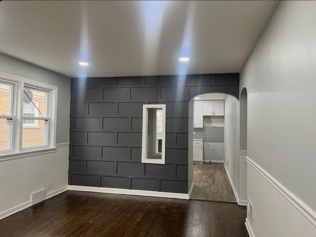 14535 S Parnell Avenue, Riverdale, IL 60827