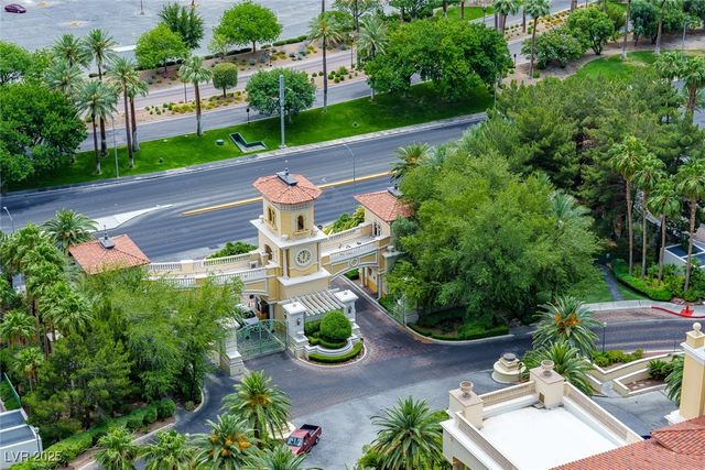 2747 Paradise Road 2305, Las Vegas, NV 89109