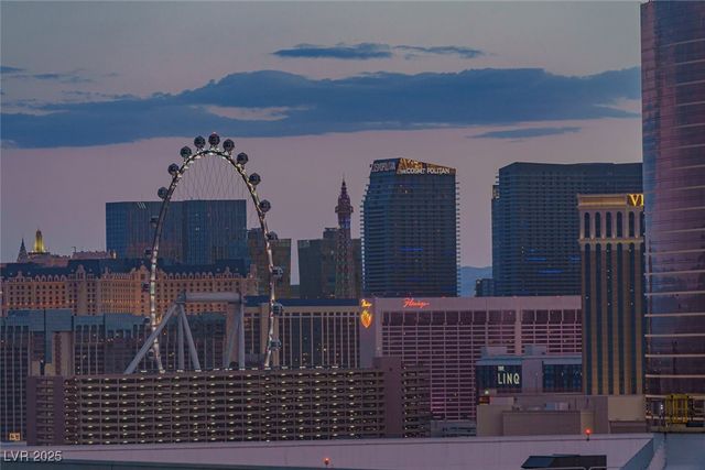 2747 Paradise Road 2305, Las Vegas, NV 89109