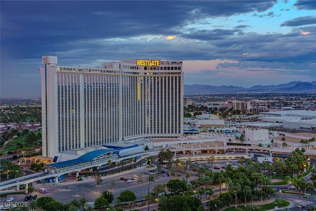 2747 Paradise Road 2305, Las Vegas, NV 89109