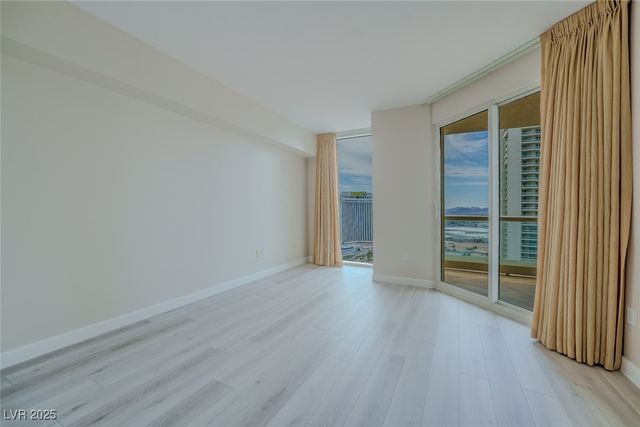 2747 Paradise Road 2305, Las Vegas, NV 89109