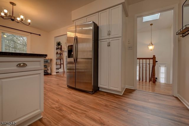 4 Birch Dr E, Vernon Twp., NJ 07422