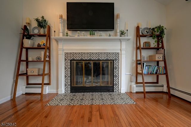 4 Birch Dr E, Vernon Twp., NJ 07422