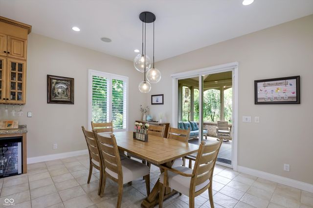 4075 Black Willow Court, Zionsville, IN 46077