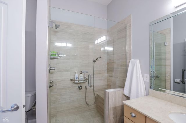 4075 Black Willow Court, Zionsville, IN 46077
