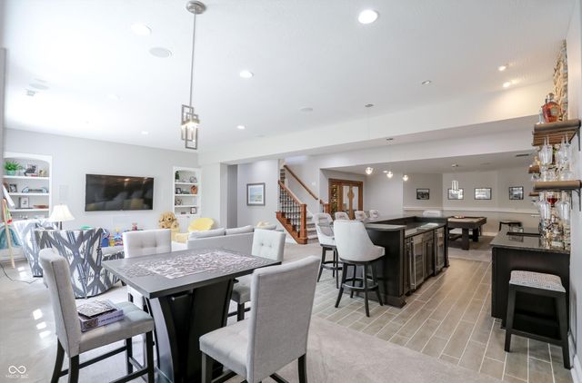 4075 Black Willow Court, Zionsville, IN 46077