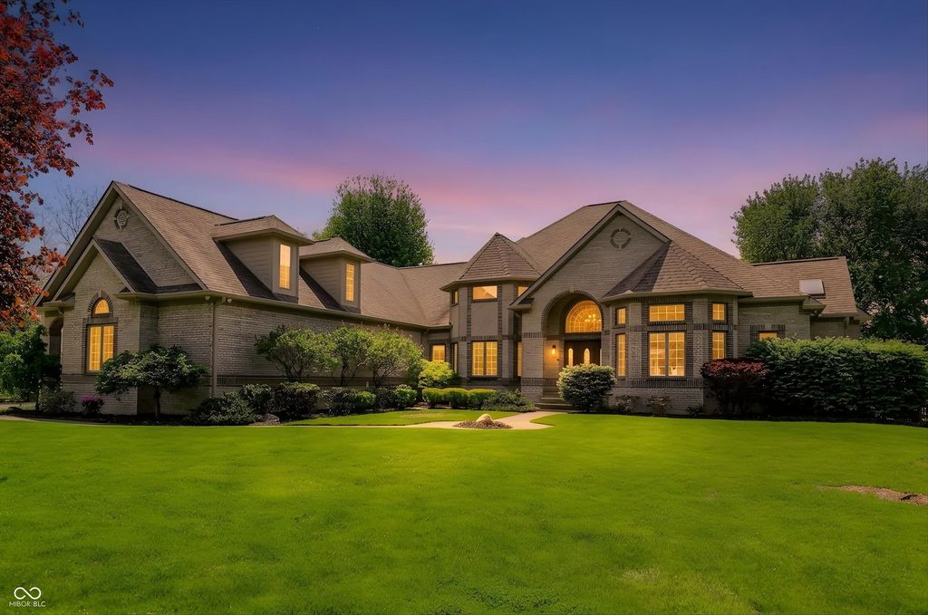 4075 Black Willow Court, Zionsville, IN 46077