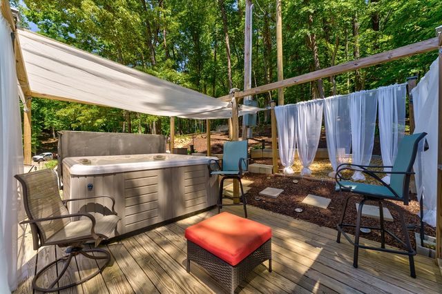 772 Marrestop Road, Murphy, NC 28906