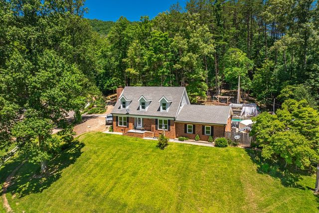 772 Marrestop Road, Murphy, NC 28906
