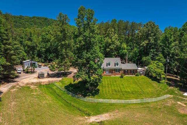 772 Marrestop Road, Murphy, NC 28906
