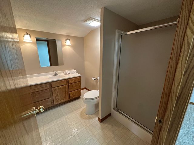 1702 15th Street SW, Willmar, MN 56201