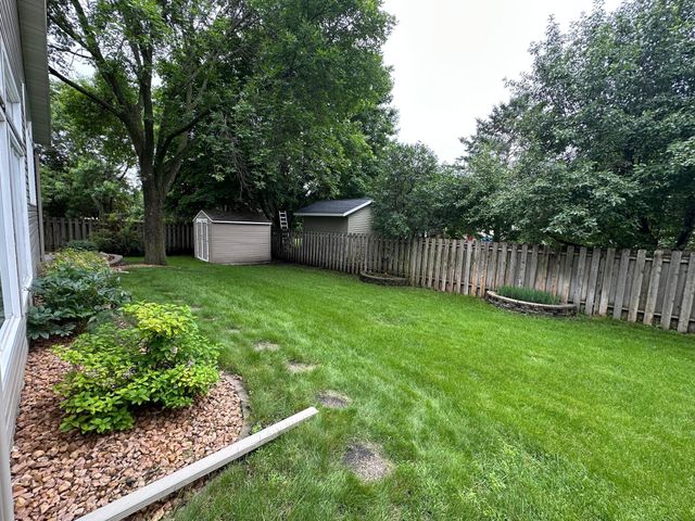 1702 15th Street SW, Willmar, MN 56201