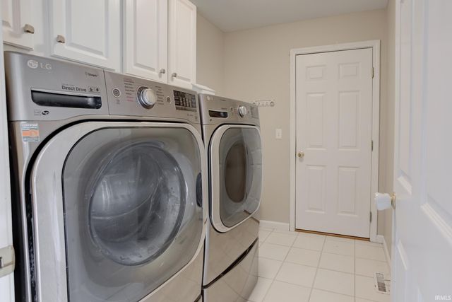 4311 Stonegarden Lane, Newburgh, IN 47630