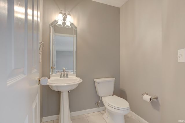 4311 Stonegarden Lane, Newburgh, IN 47630