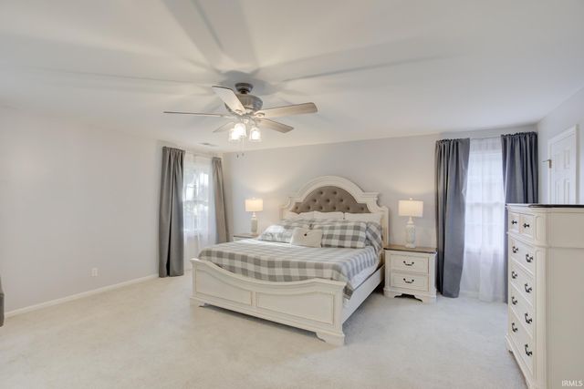 4311 Stonegarden Lane, Newburgh, IN 47630