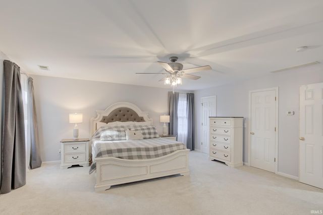4311 Stonegarden Lane, Newburgh, IN 47630