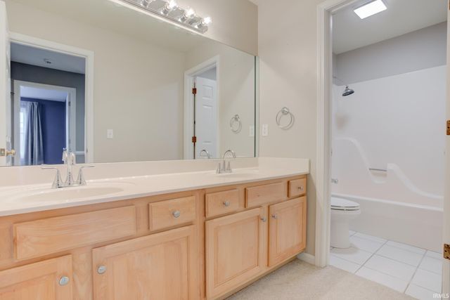 4311 Stonegarden Lane, Newburgh, IN 47630
