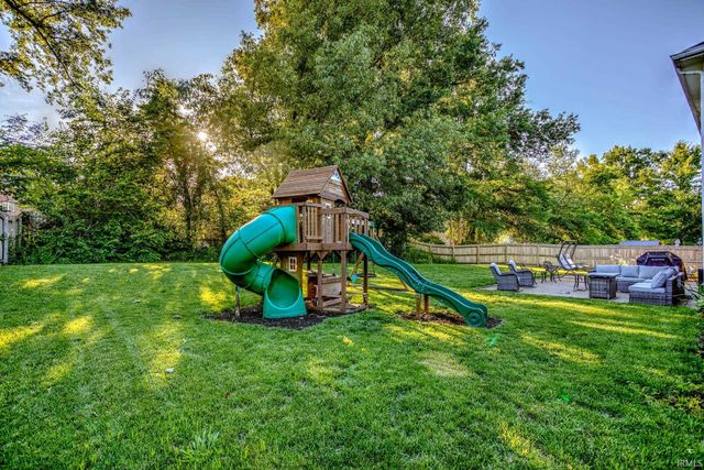 4311 Stonegarden Lane, Newburgh, IN 47630
