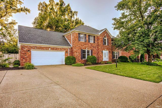 4311 Stonegarden Lane, Newburgh, IN 47630