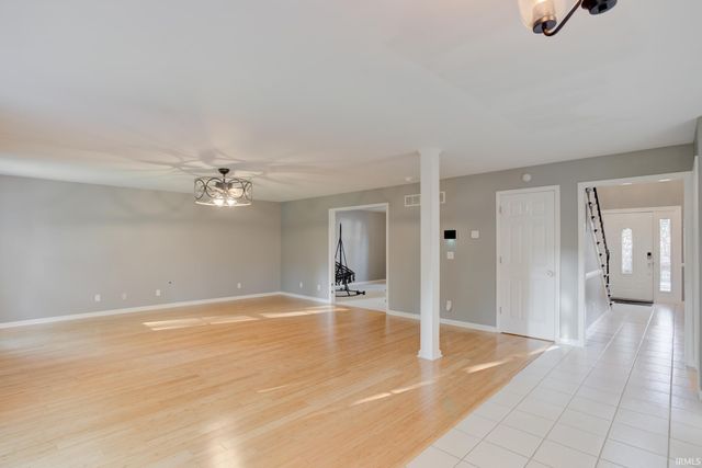 4311 Stonegarden Lane, Newburgh, IN 47630