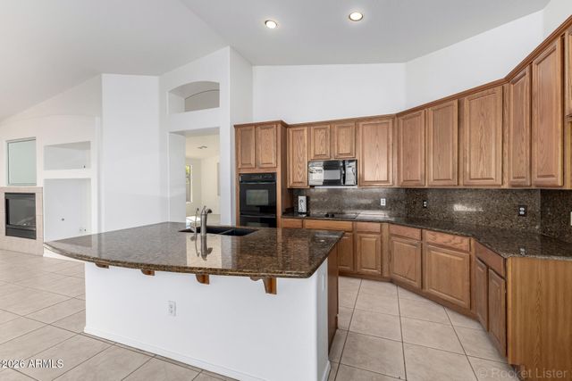 22037 N 78TH Street, Scottsdale, AZ 85255