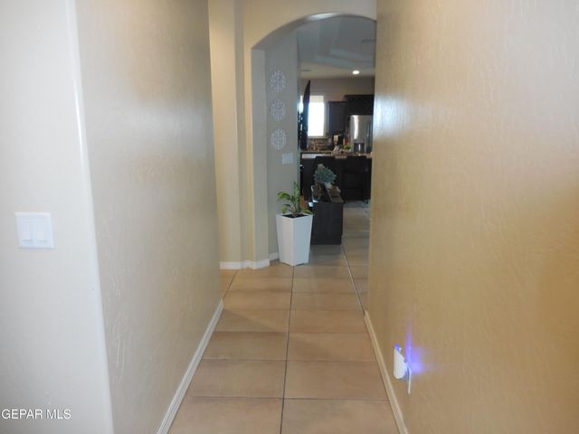 12680 Katherine Brennard Road, El Paso, TX 79928