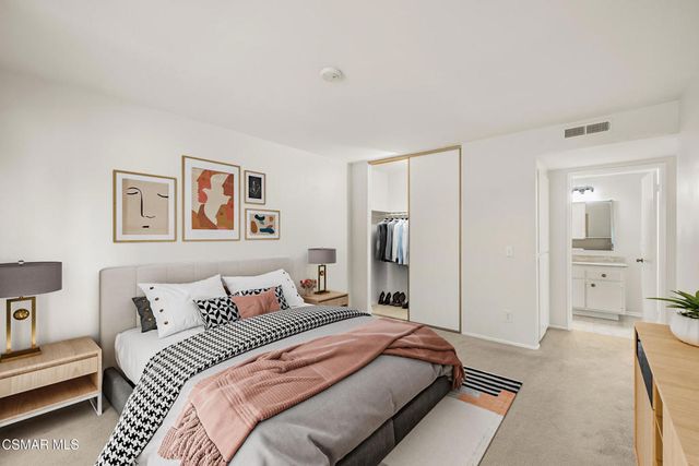 224 Oakleaf Drive 105, Thousand Oaks, CA 91360