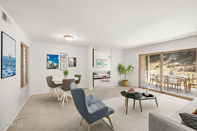 224 Oakleaf Drive 105, Thousand Oaks, CA 91360