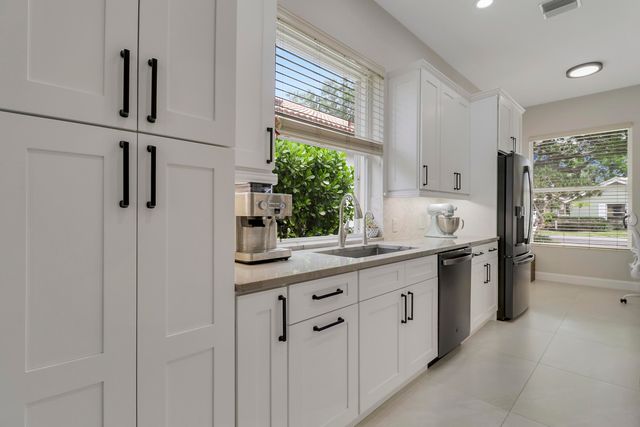 167 E Hampton Way, Jupiter, FL 33458