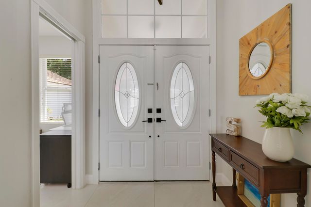 167 E Hampton Way, Jupiter, FL 33458