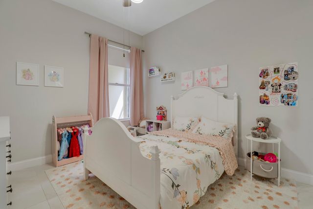 167 E Hampton Way, Jupiter, FL 33458