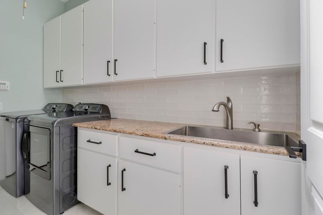 167 E Hampton Way, Jupiter, FL 33458