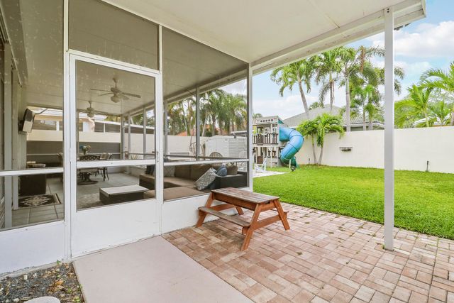 167 E Hampton Way, Jupiter, FL 33458